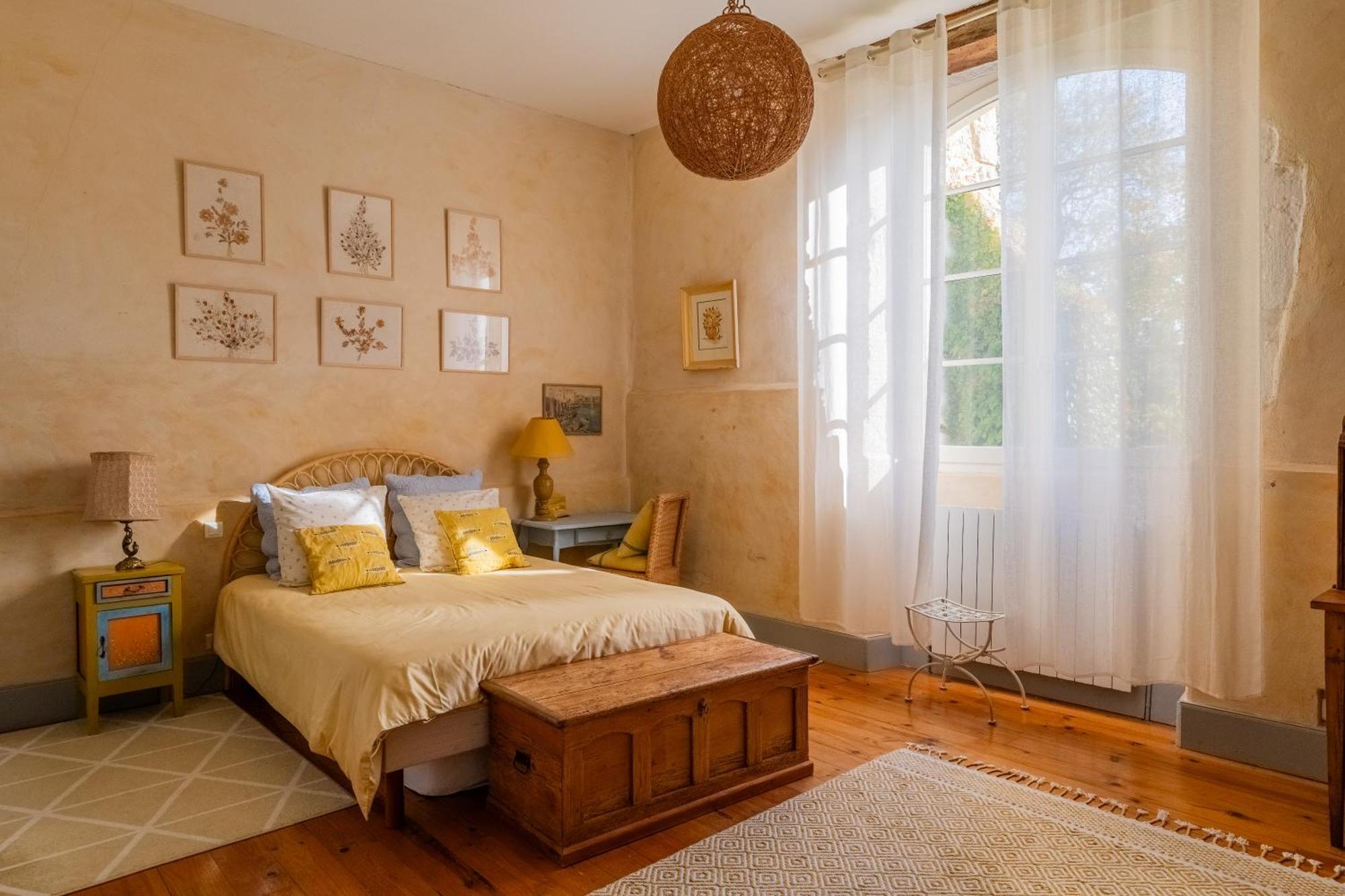 Propriete Le Monneton Bed and Breakfast Sainte-Christie Exteriör bild